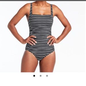 Sun blocking swimwear